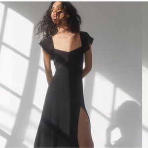 ISO ARITZIA MOONSHINE DRESS